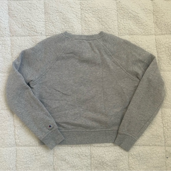 CHAMPION Crop Crewneck - Picture 6 of 8